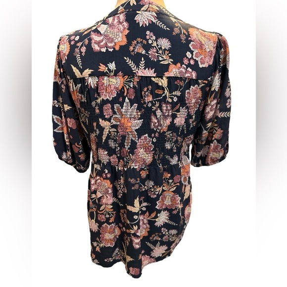 Knox Rose Sz Small Navy Smocked Floral Blouse Half Sleeve Top Boho Peasant Shirt - Picture 3 of 7